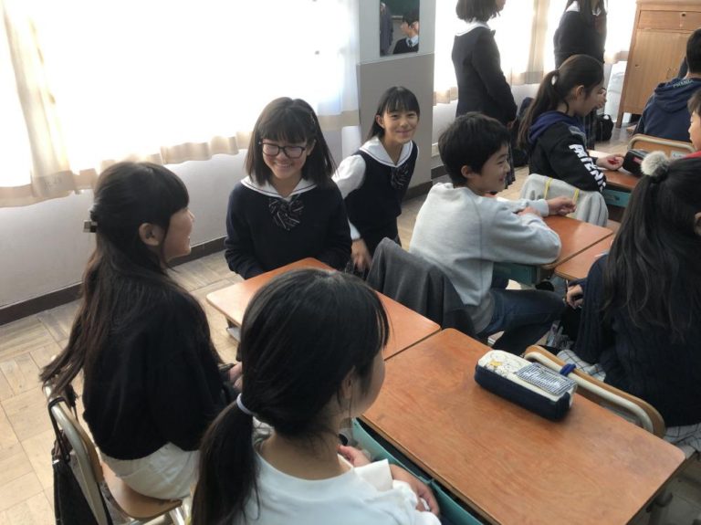 中２・小学生と英語で交流